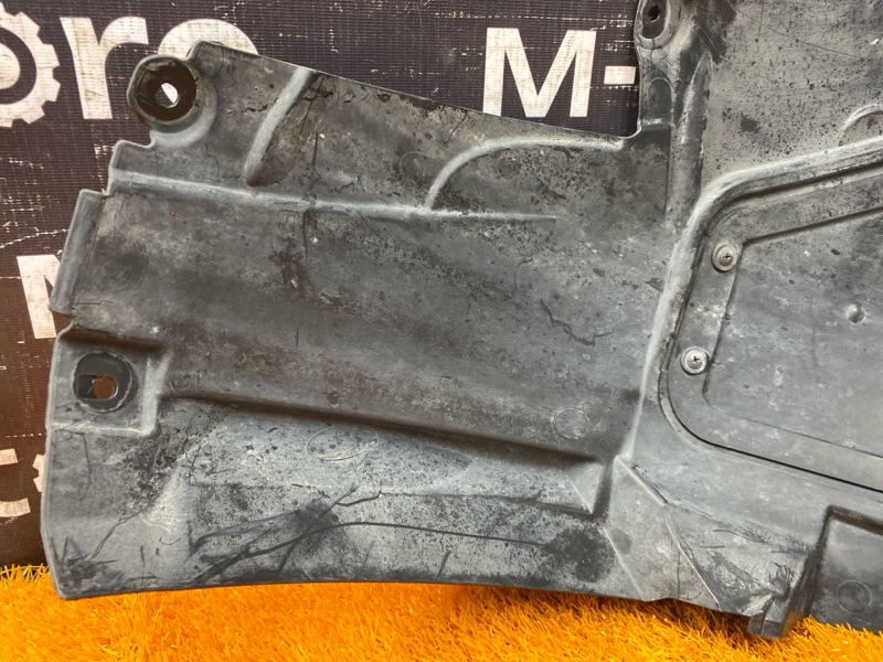 подкрылок, 3500 рублей, Красноярск