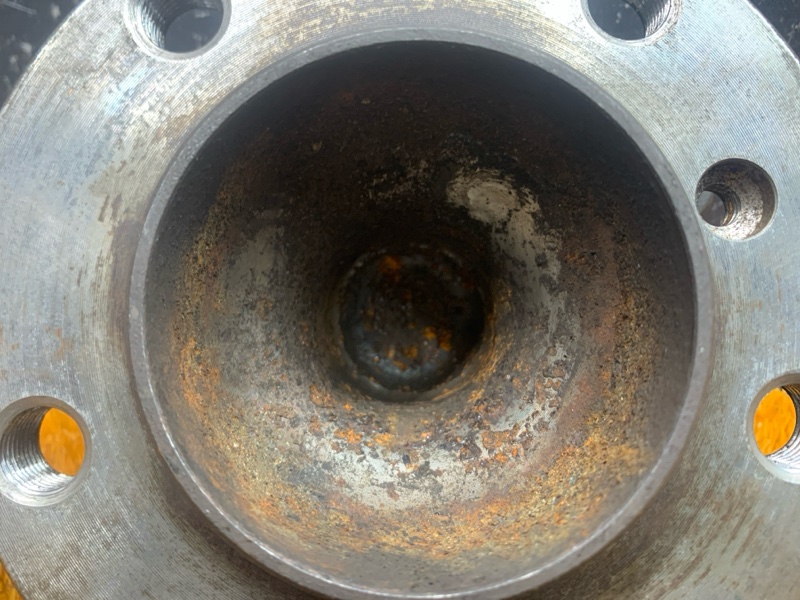 ступица, 2000 рублей, Красноярск