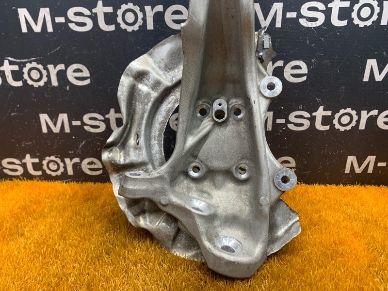 кулак поворотный, 1000 рублей, Красноярск