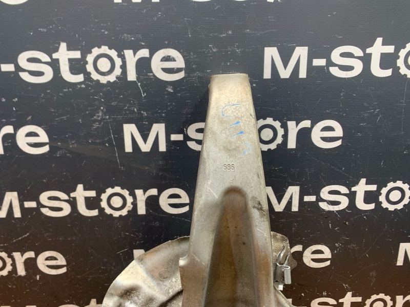 кулак поворотный, 1000 рублей, Красноярск