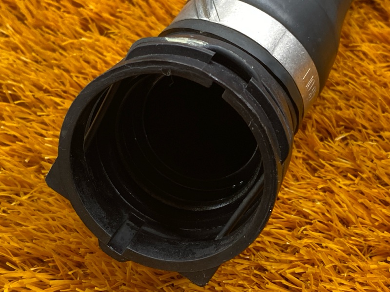 Патрубок радиатора, 2500 рублей, Красноярск