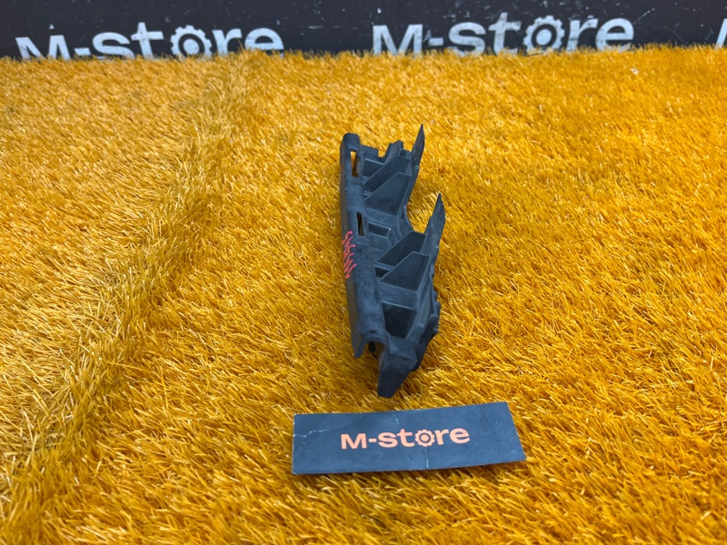 кронштейн фары, 4000 рублей, Красноярск