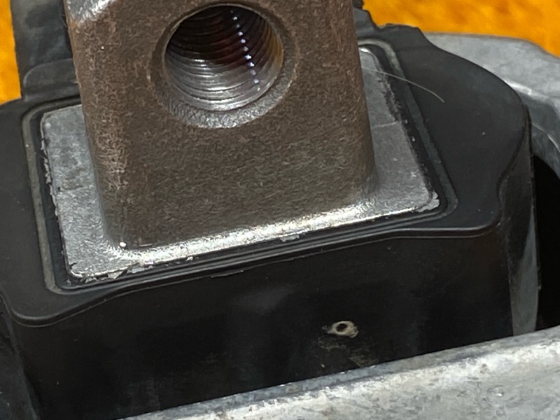 подушка двигателя, 12000 рублей, Красноярск