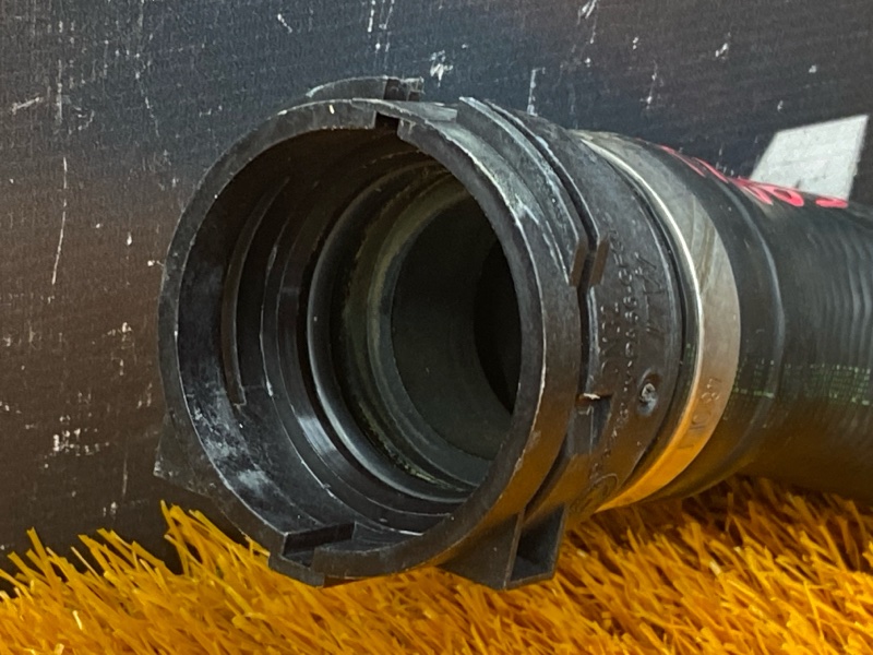 Патрубок системы охлаждения, 4000 рублей, Красноярск