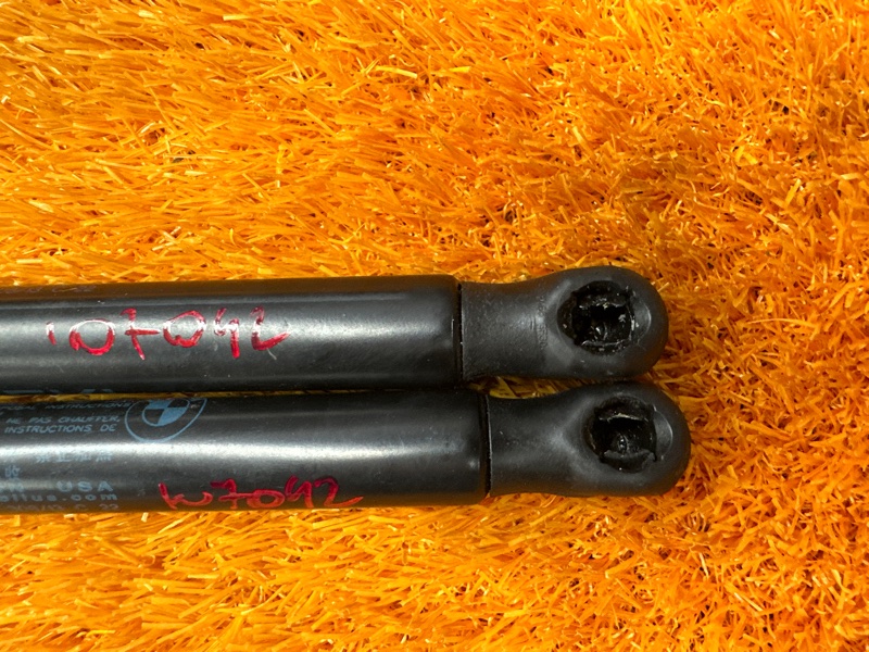 амортизатор капота, 1000 рублей, Красноярск