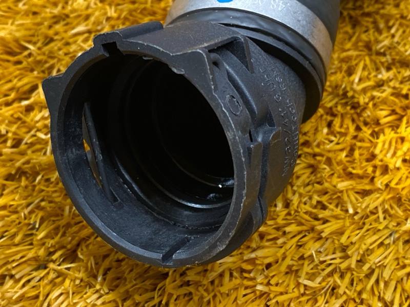 Патрубок системы охлаждения, 1500 рублей, Красноярск