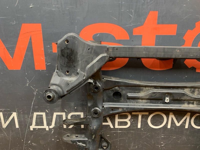 Балка поперечная (подрамник), 9000 рублей, Красноярск