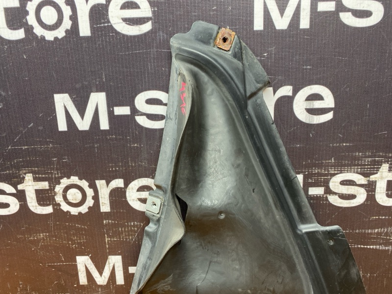 подкрылок, 1200 рублей, Красноярск