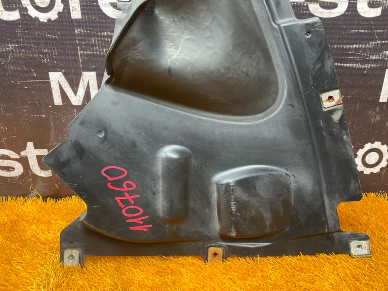 подкрылок, 1200 рублей, Красноярск