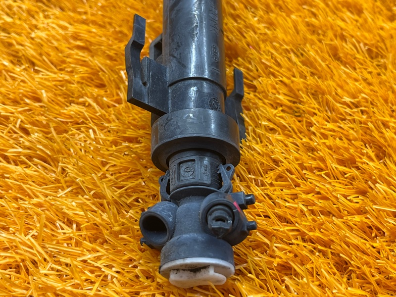 Форсунка омывателя фары, 1000 рублей, Красноярск