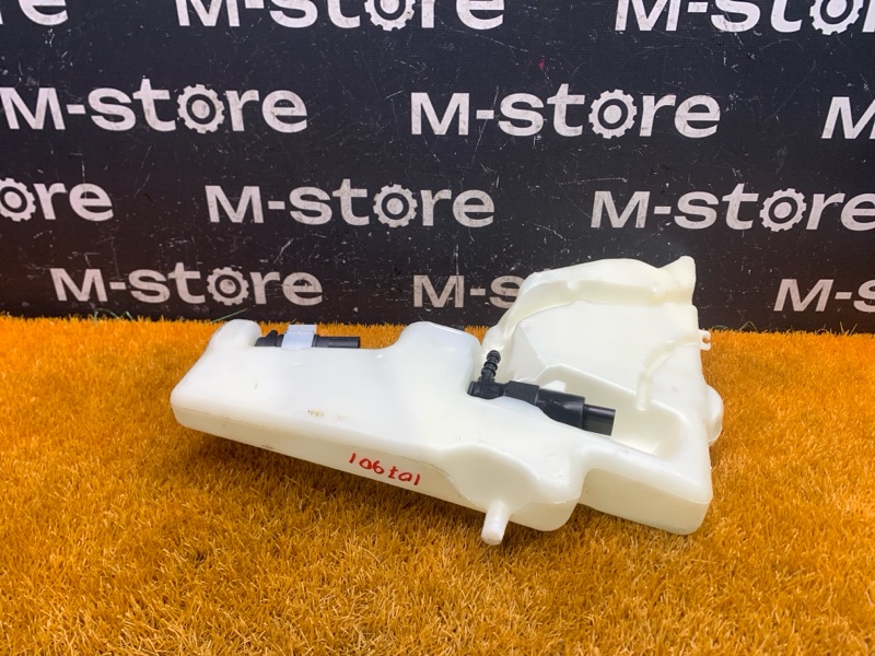 Бачок омывателя, 1000 рублей, Красноярск