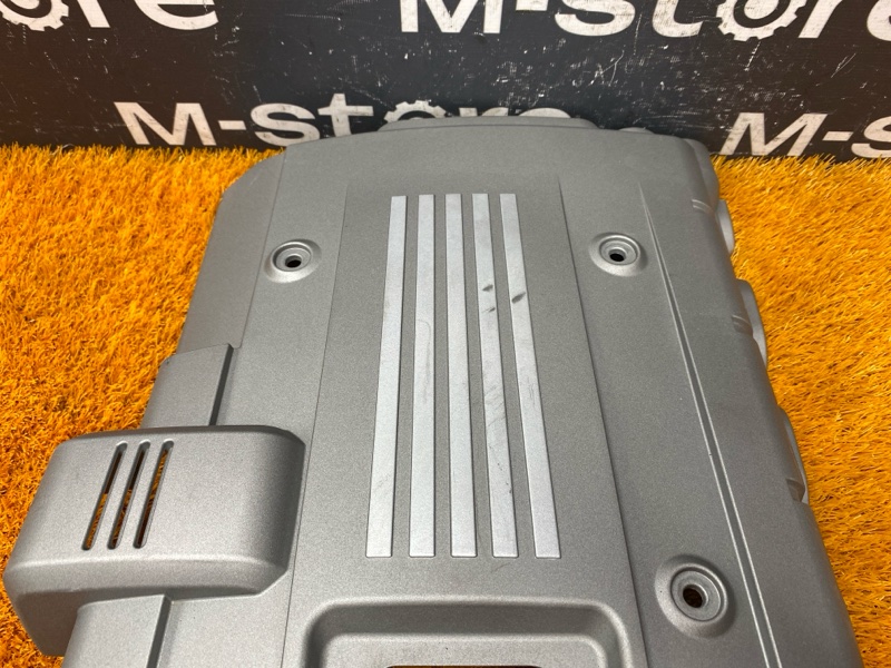 крышка двигателя, 1000 рублей, Красноярск