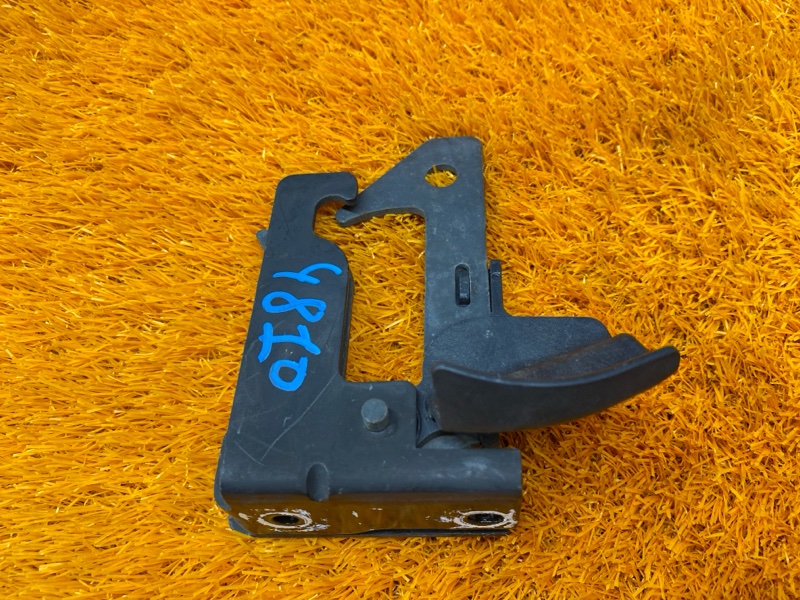 Крюк капота, 1100 рублей, Красноярск