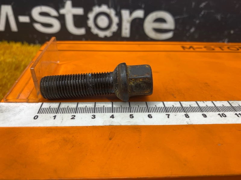 болт колесный, 2000 рублей, Красноярск