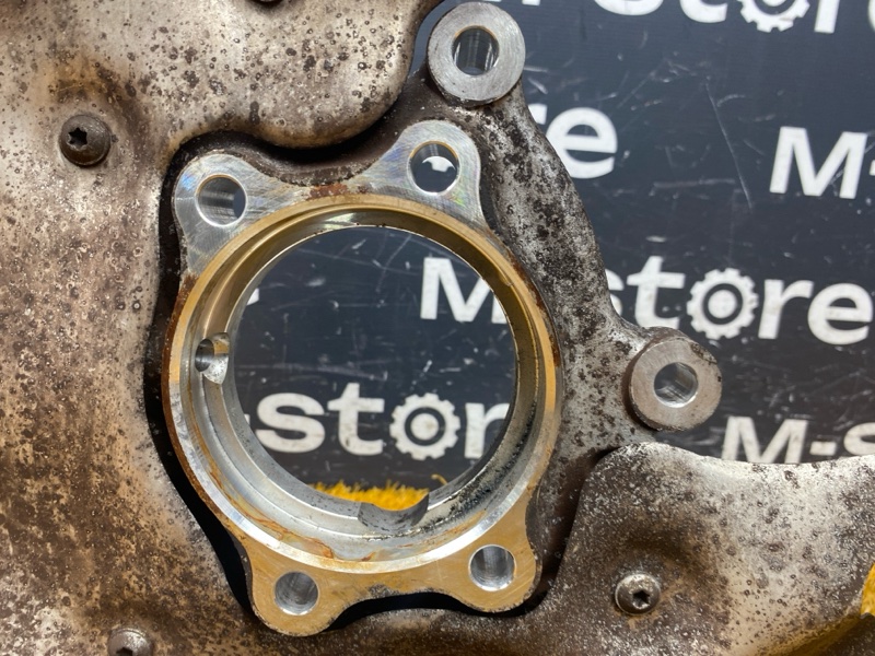 кулак поворотный, 1400 рублей, Красноярск