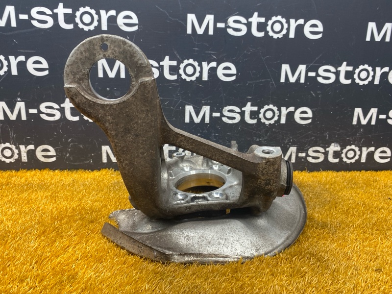 кулак поворотный, 1400 рублей, Красноярск