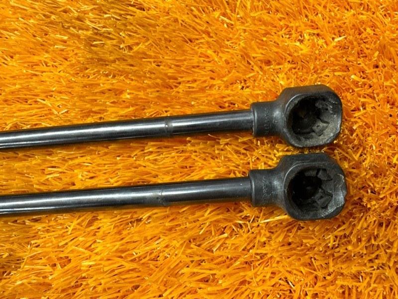 амортизатор багажника, 500 рублей, Красноярск