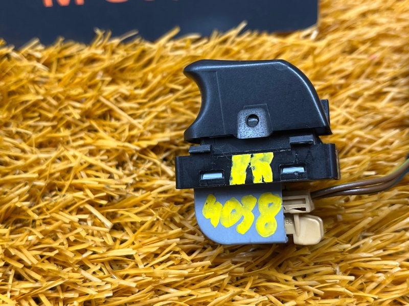 кнопка стеклоподъемника, 200 рублей, Красноярск