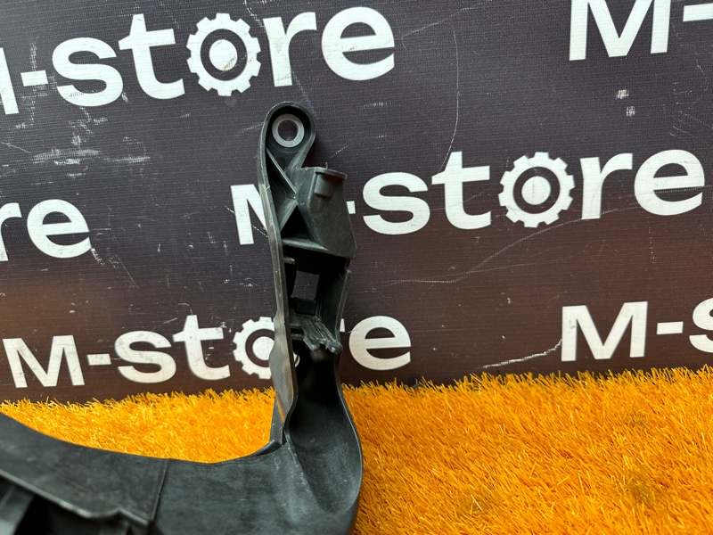 кронштейн фары, 8000 рублей, Красноярск