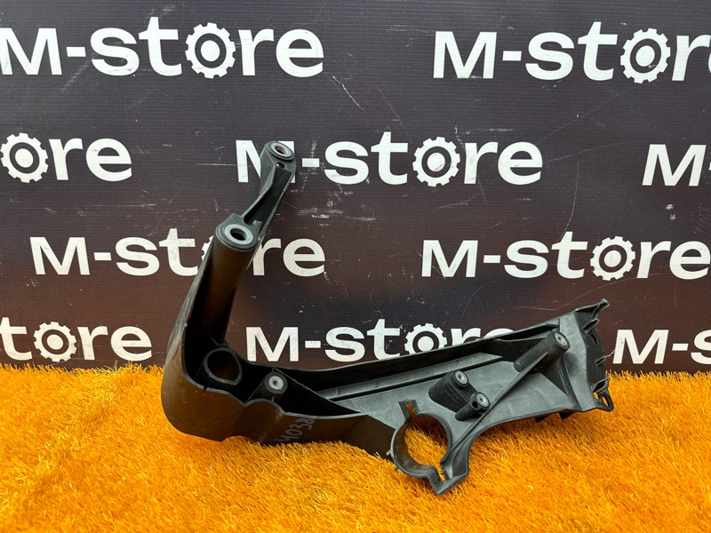 кронштейн фары, 8000 рублей, Красноярск