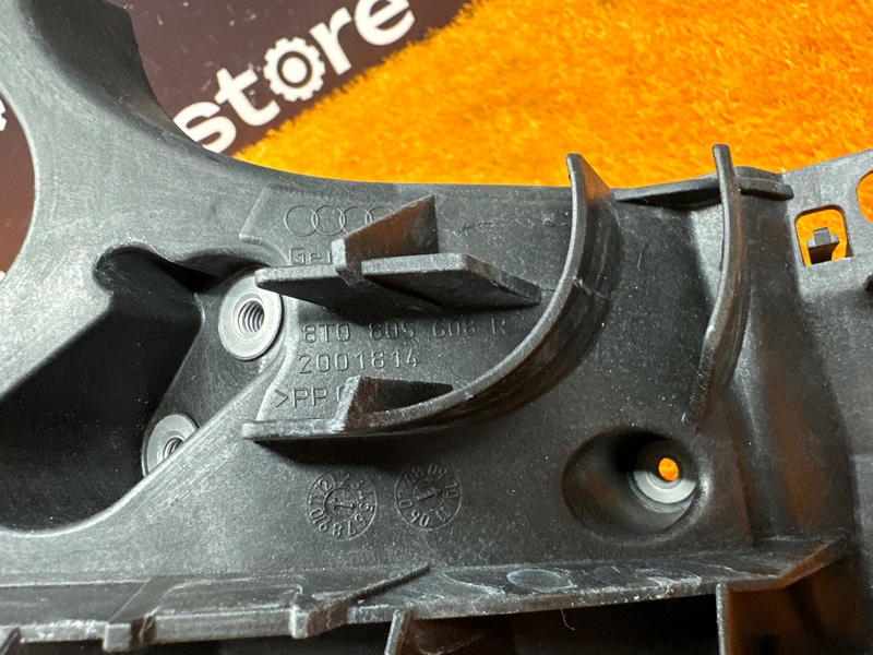 кронштейн фары, 8000 рублей, Красноярск