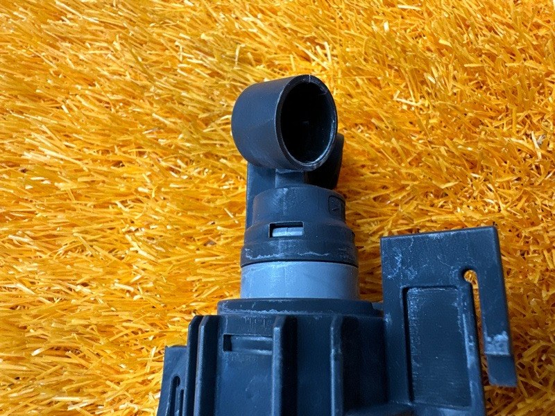 Форсунка омывателя фары, 1000 рублей, Красноярск