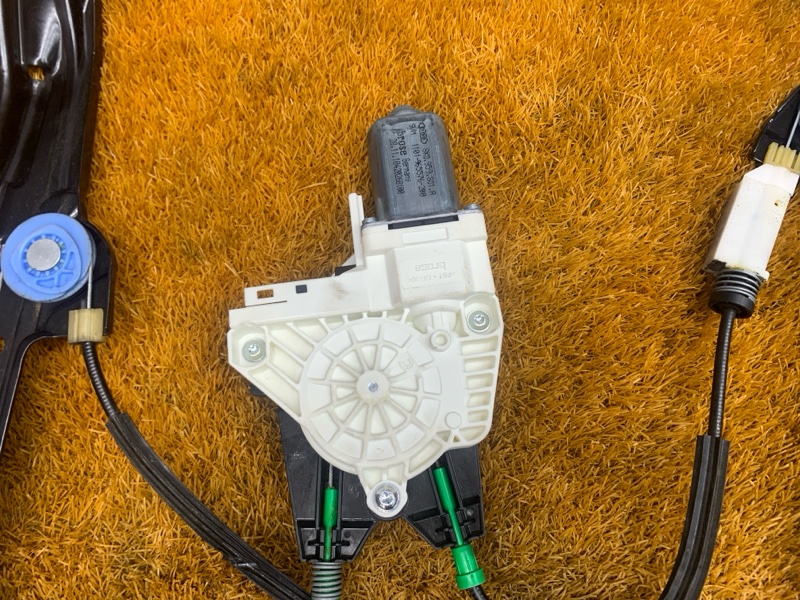 стеклоподъемник, 1000 рублей, Красноярск