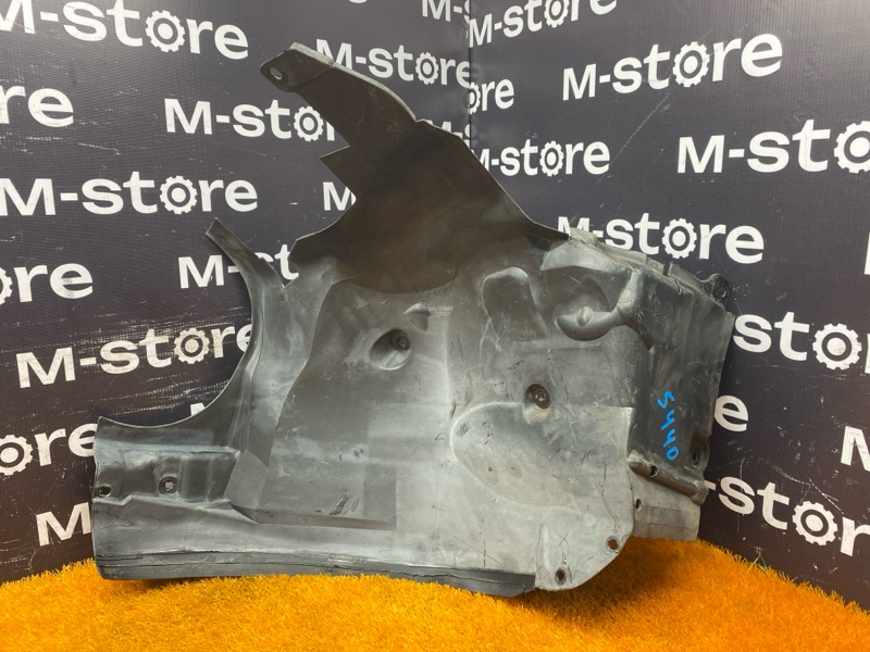 подкрылок, 1000 рублей, Красноярск