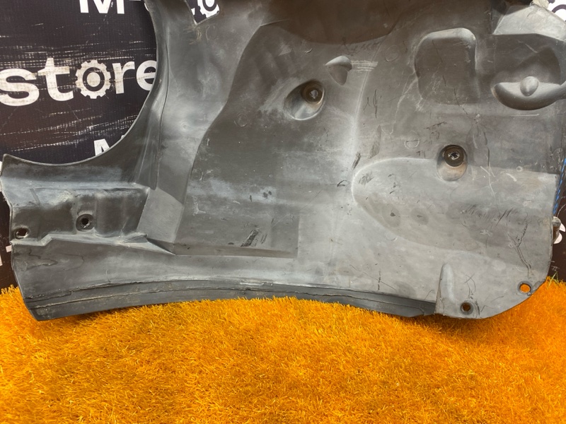 подкрылок, 1000 рублей, Красноярск