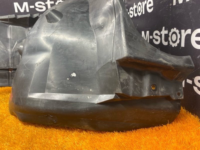 подкрылок, 1000 рублей, Красноярск