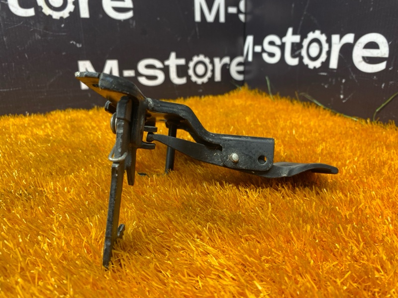 замок капота, 500 рублей, Красноярск