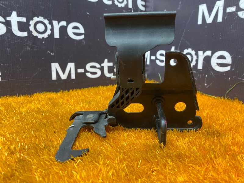 замок капота, 500 рублей, Красноярск