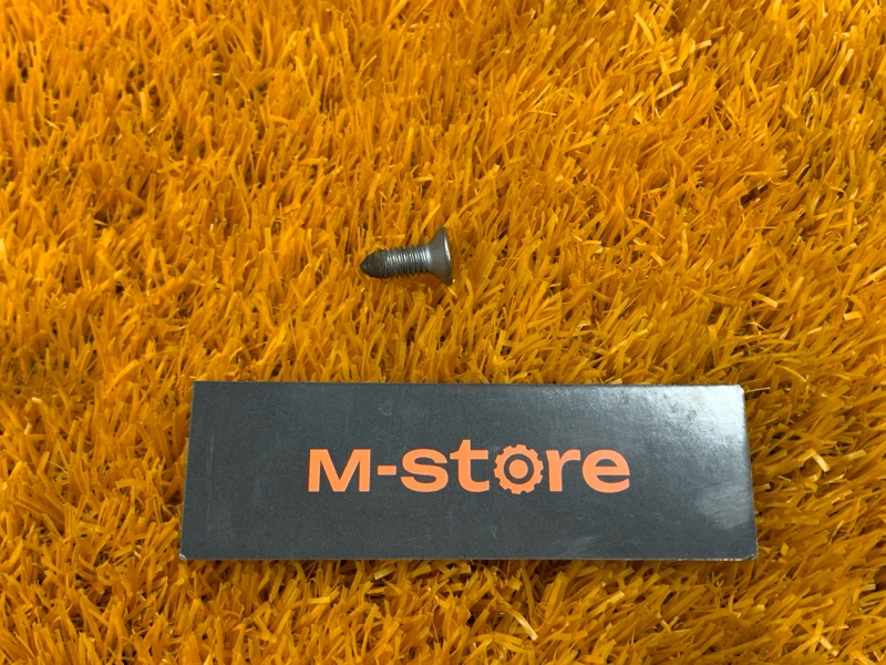 Болт тормозного диска, 100 рублей, Красноярск