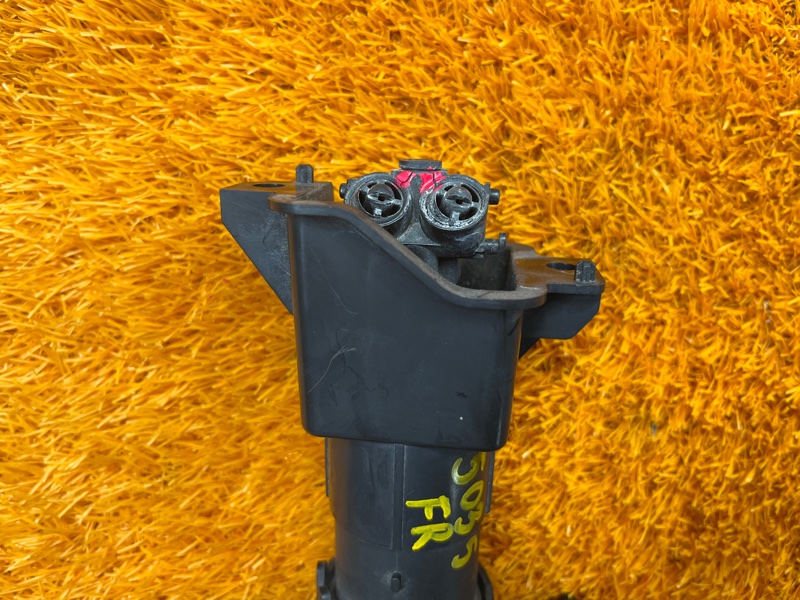 Форсунка омывателя фары, 1000 рублей, Красноярск