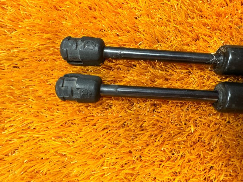 амортизатор багажника, 900 рублей, Красноярск