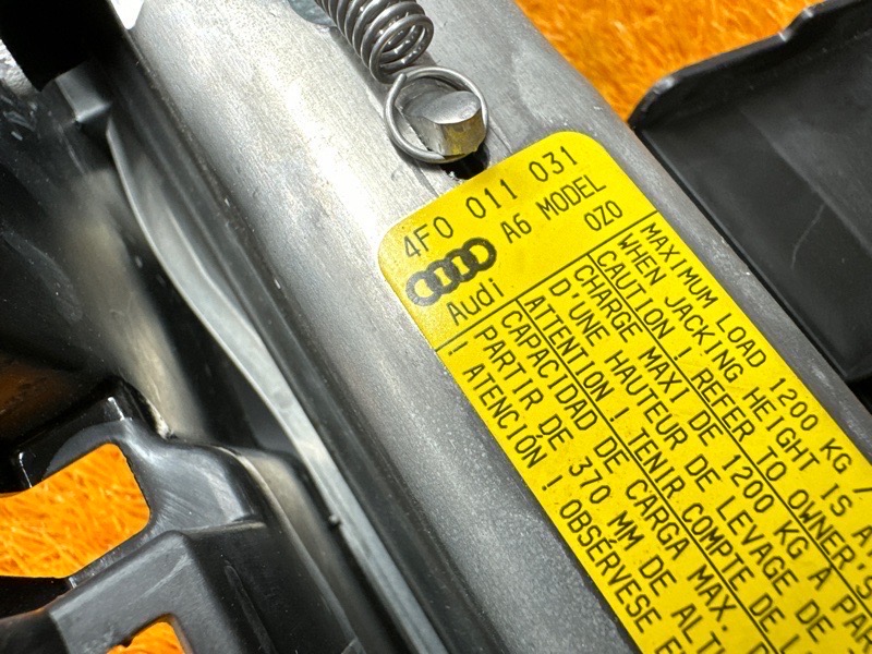 домкрат, 3000 рублей, Красноярск