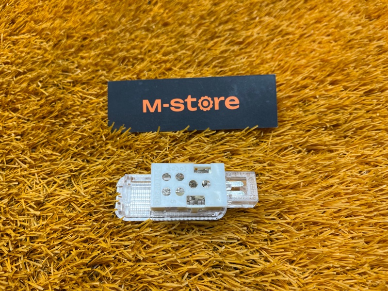 плафон освещения, 100 рублей, Красноярск