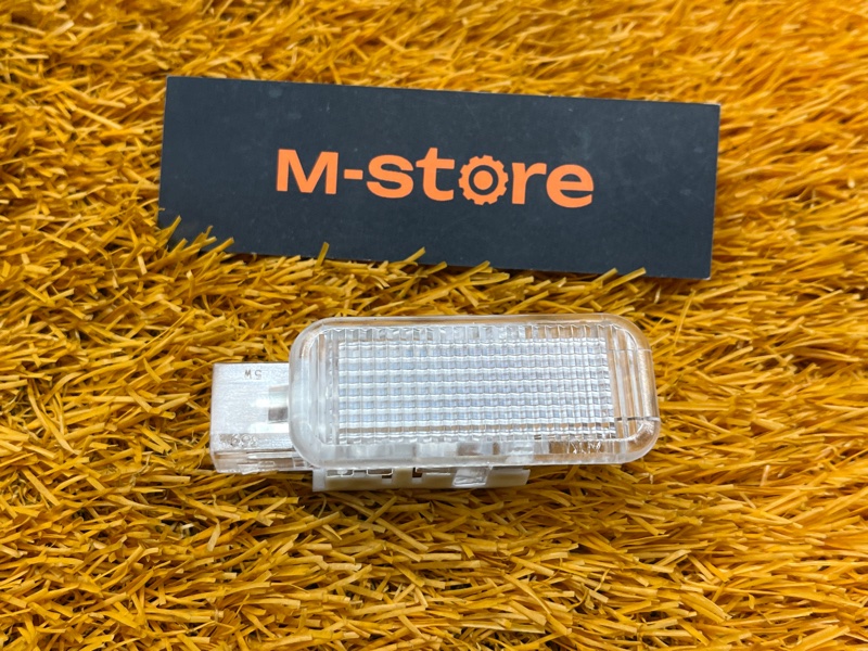 плафон освещения, 100 рублей, Красноярск