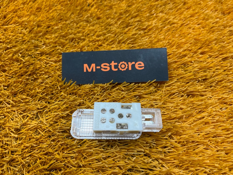 плафон освещения, 100 рублей, Красноярск