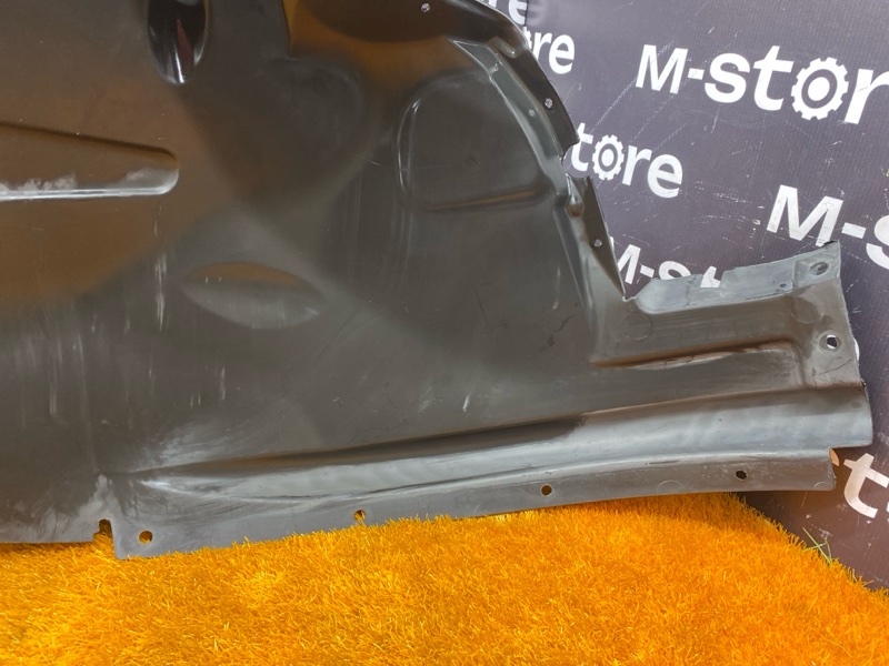 подкрылок, 900 рублей, Красноярск