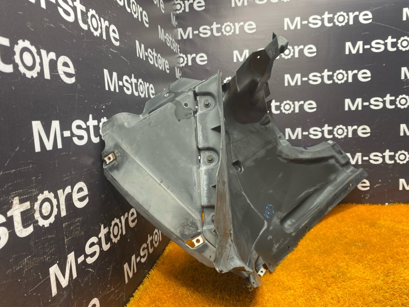 подкрылок, 4500 рублей, Красноярск