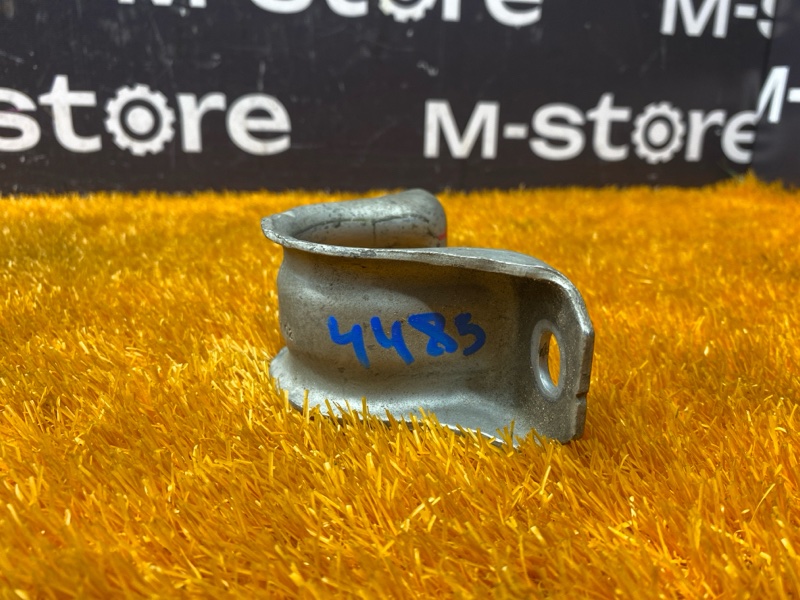 кронштейн стабилизатора, 300 рублей, Красноярск