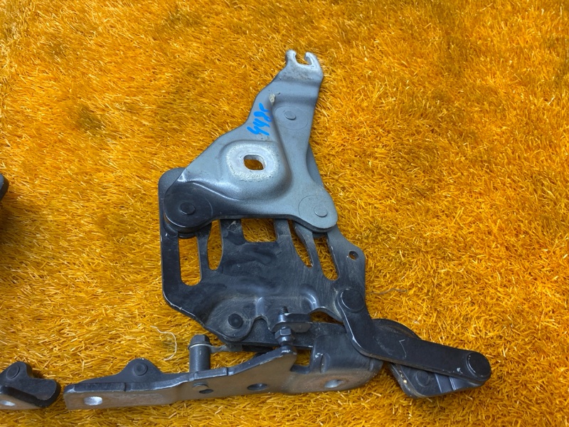 петля капота, 2000 рублей, Красноярск