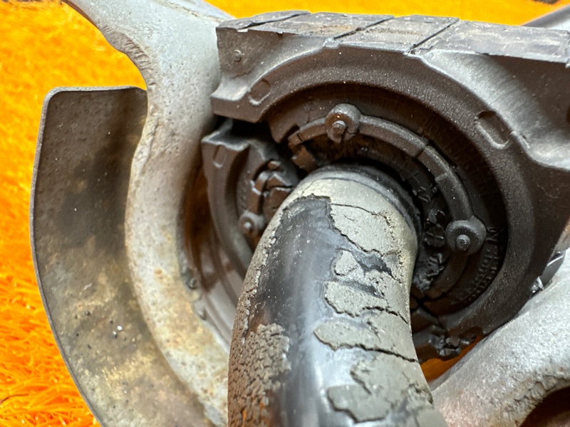 стабилизатор, 2000 рублей, Красноярск