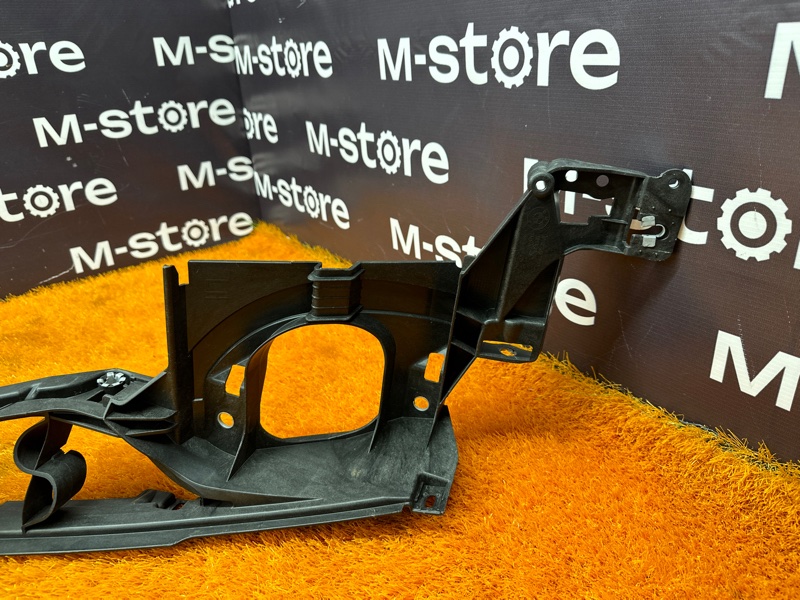 крепление крыла, 2000 рублей, Красноярск