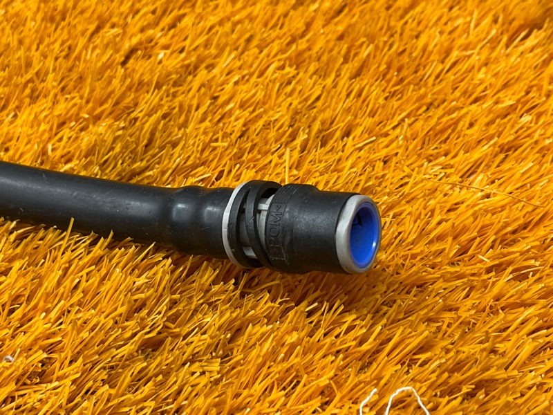 Шланг омывателя фар, 500 рублей, Красноярск