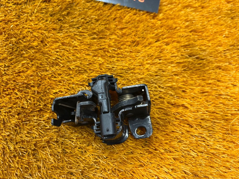 замок капота, 300 рублей, Красноярск