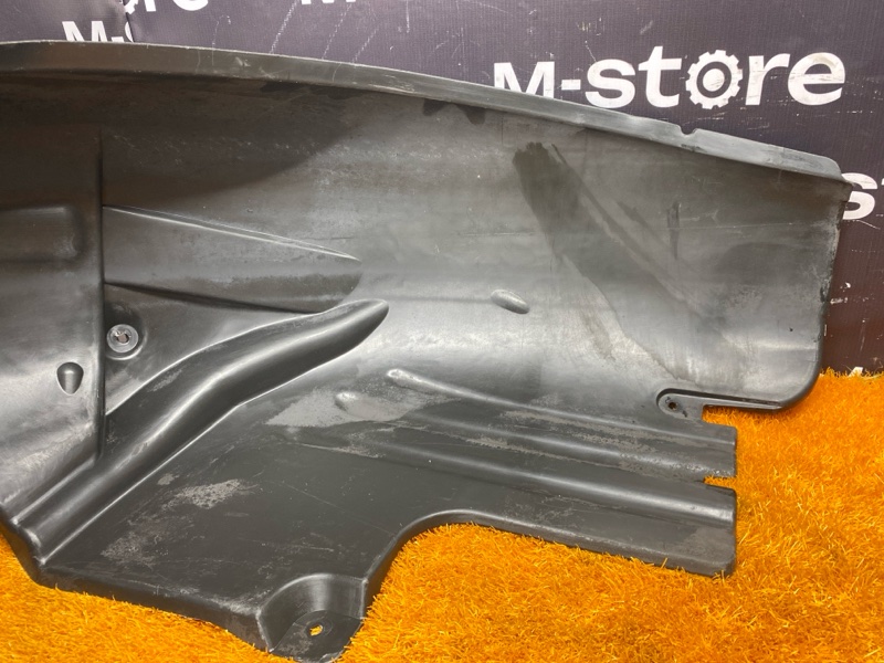 подкрылок, 500 рублей, Красноярск