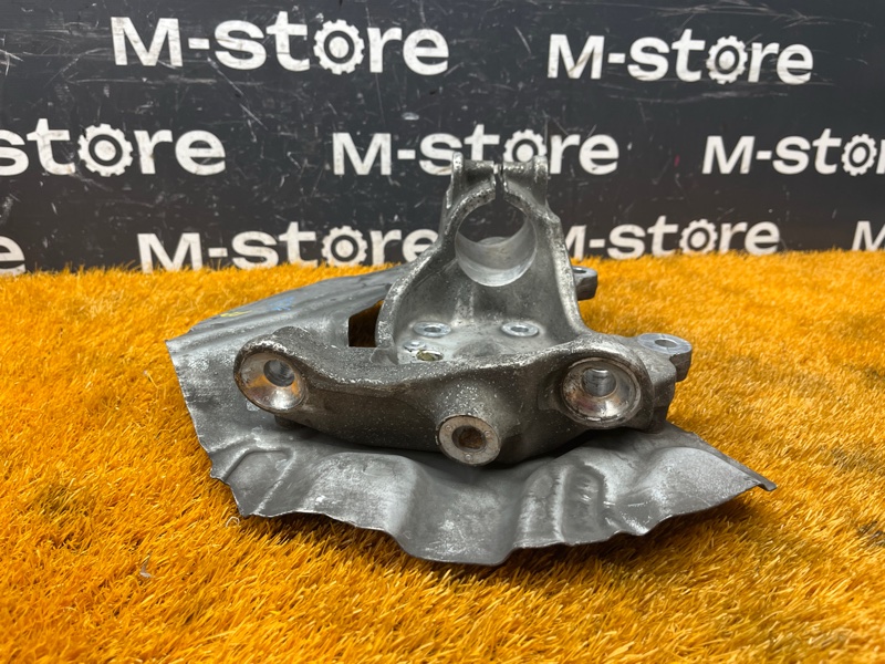 кулак поворотный, 500 рублей, Красноярск