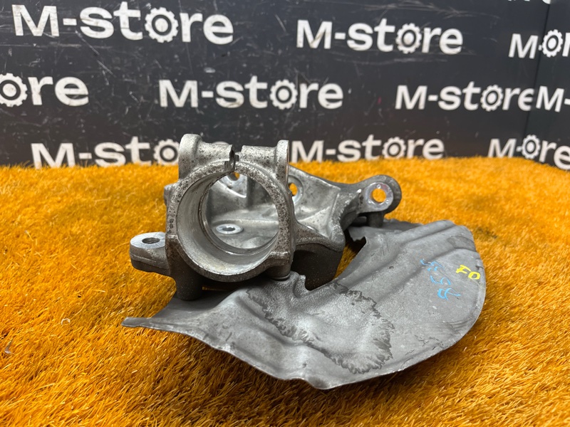 кулак поворотный, 500 рублей, Красноярск